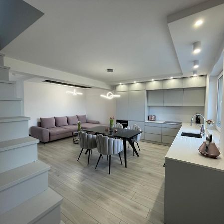 Apartament Luxlook Nowy Sącz Esterno foto