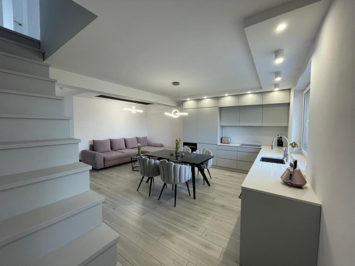 Apartament Luxlook Nowy Sącz Esterno foto